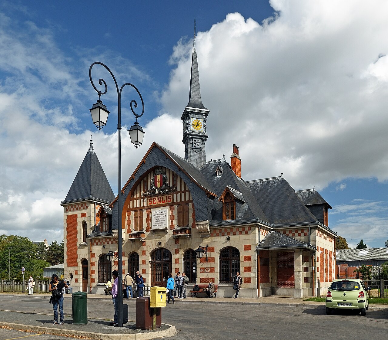 Gare de Senlis, France
