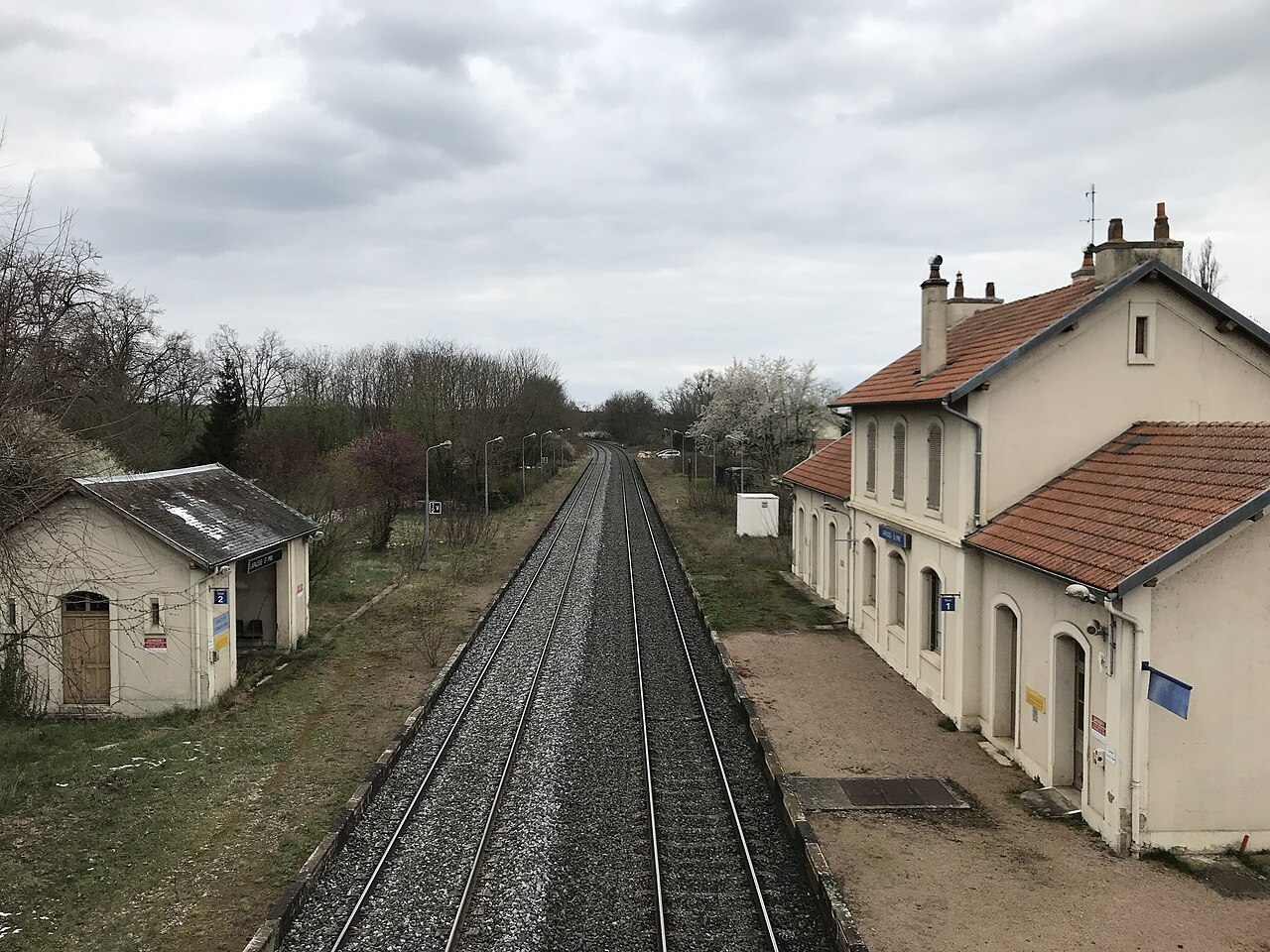 Lapalisse - quais de la gare