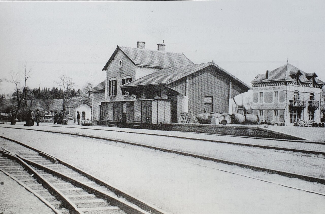 Gare du Mayet de Montagne