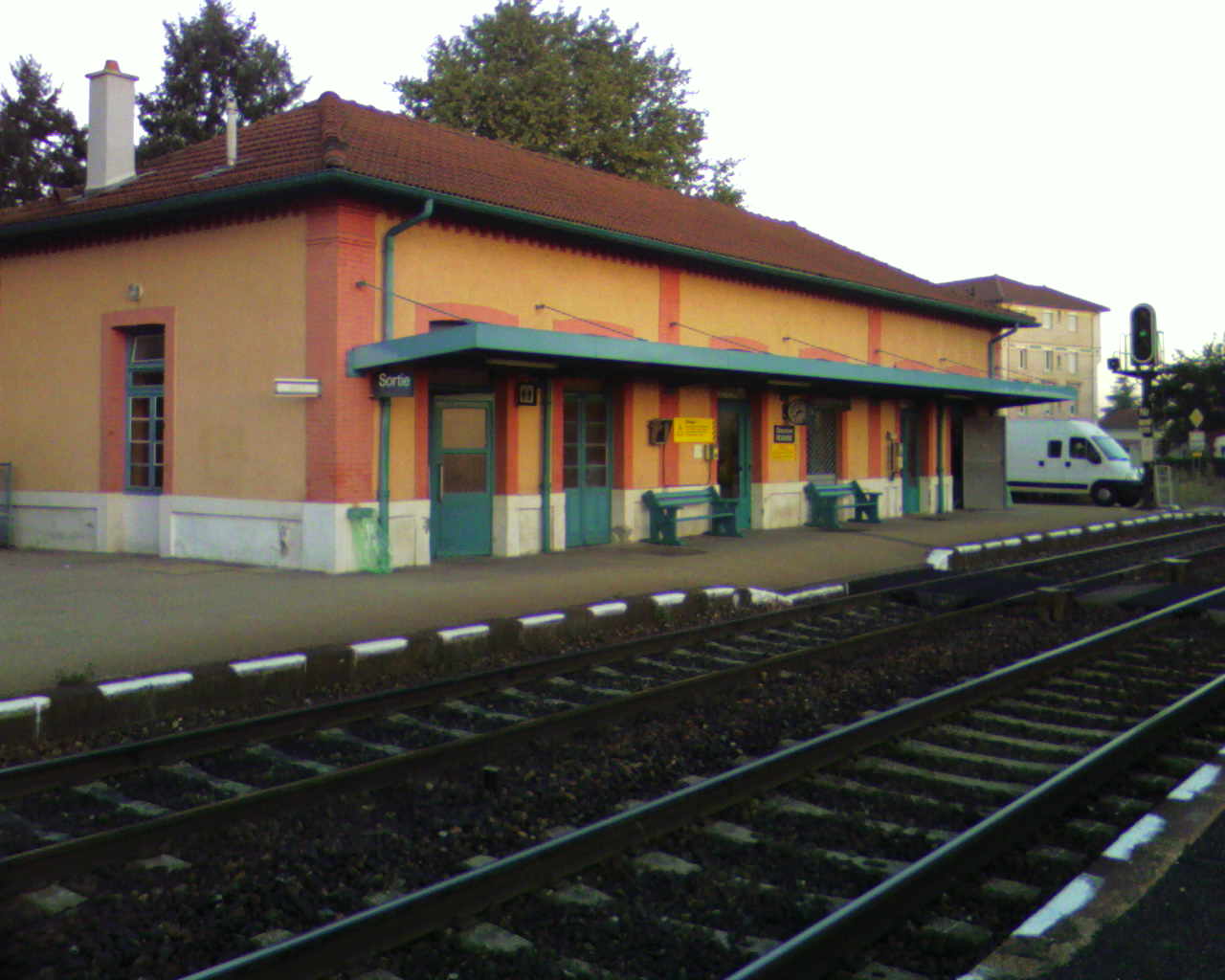 Gare Montrond Les Bains