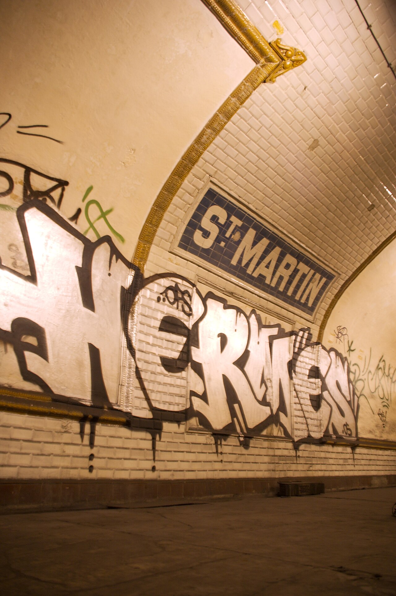Subway-Saint-Martin-08